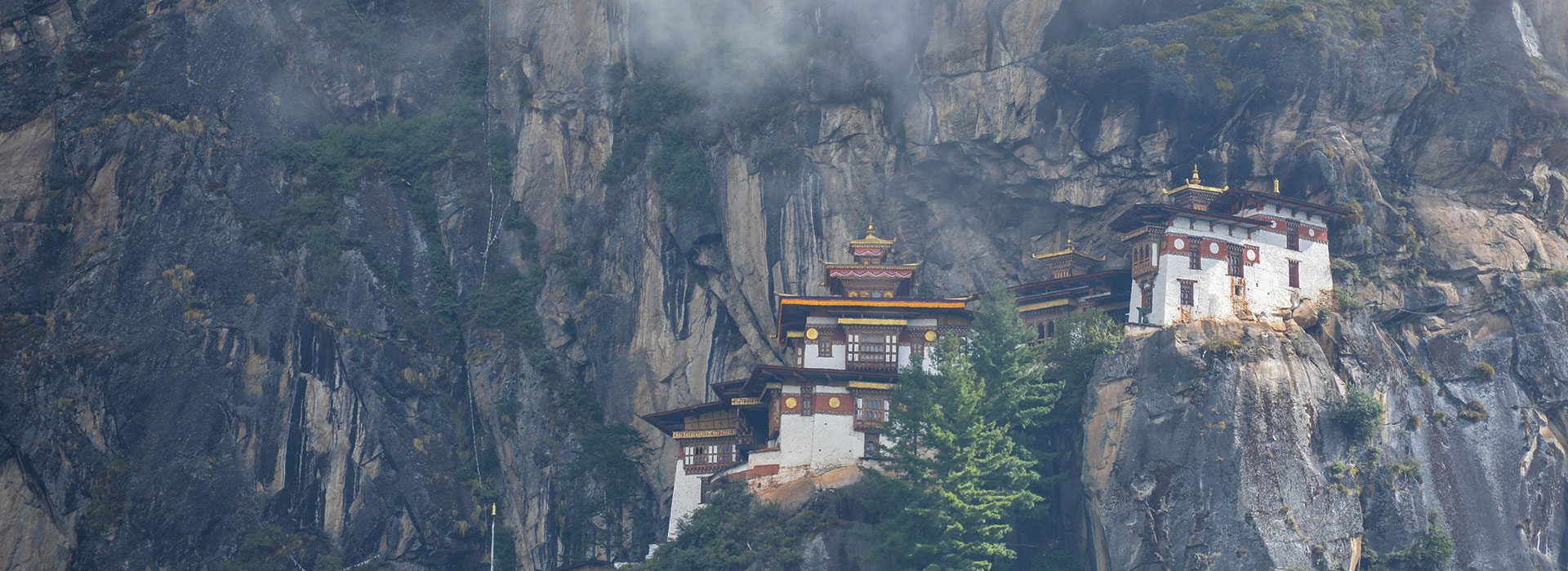 Classical Bhutan Luxury Tour
